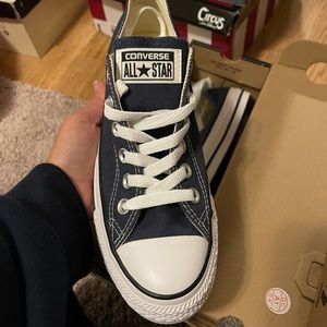 Brand new 6.5 converse.